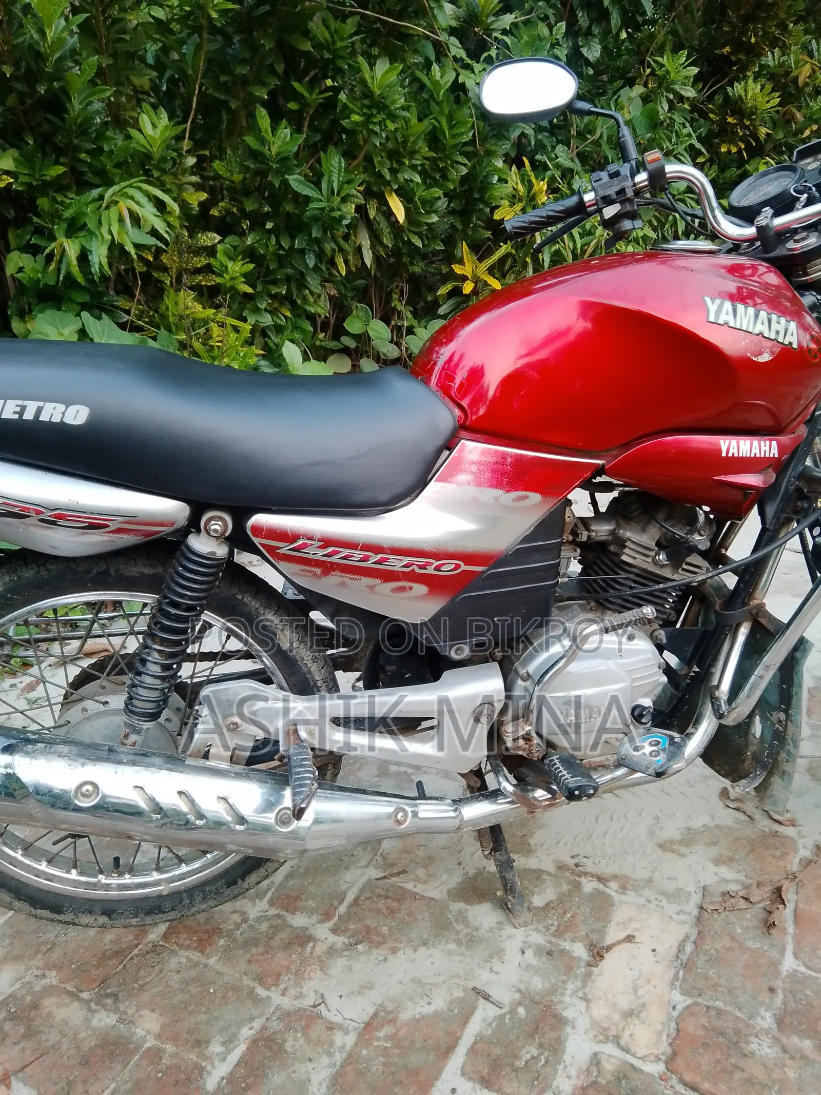 Yamaha 2006 Red