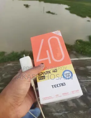 Tecno Spark 40 Pro 128 GB White