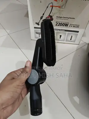 Hitachi 2200w High Power Cyclonic Vacuum Cleaner (Cv-Se22v)