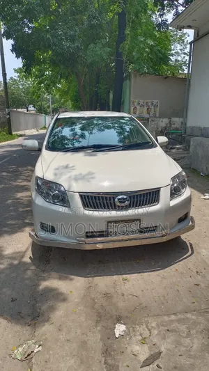 Toyota Axio 1.5 G Four-Wheel Drive 2008 White