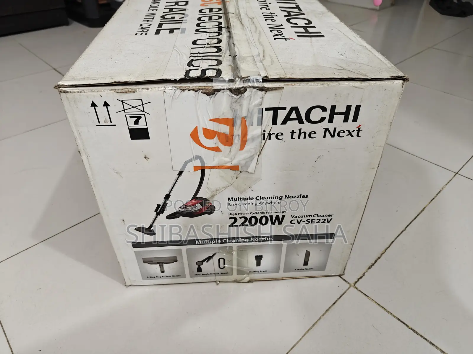 Hitachi 2200w High Power Cyclonic Vacuum Cleaner (Cv-Se22v)