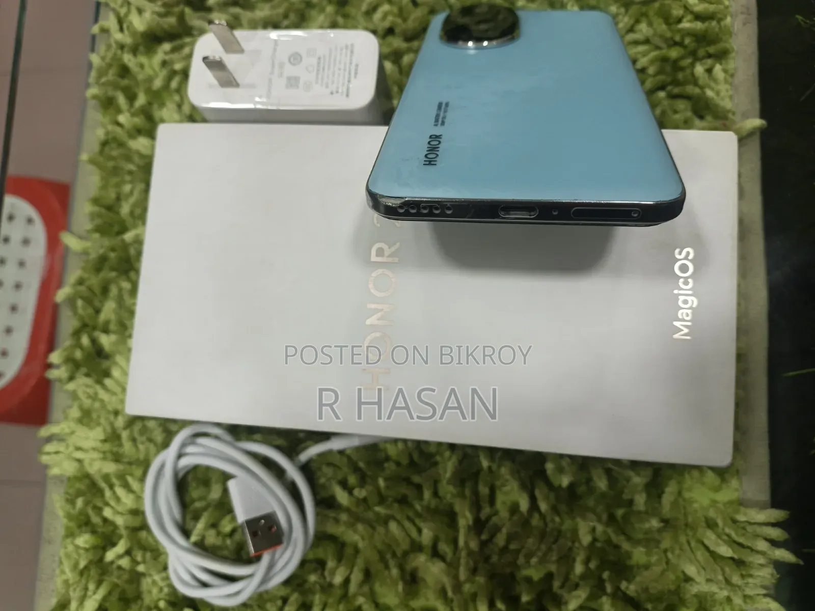অনার ২০০ ২৫৬ জিবি