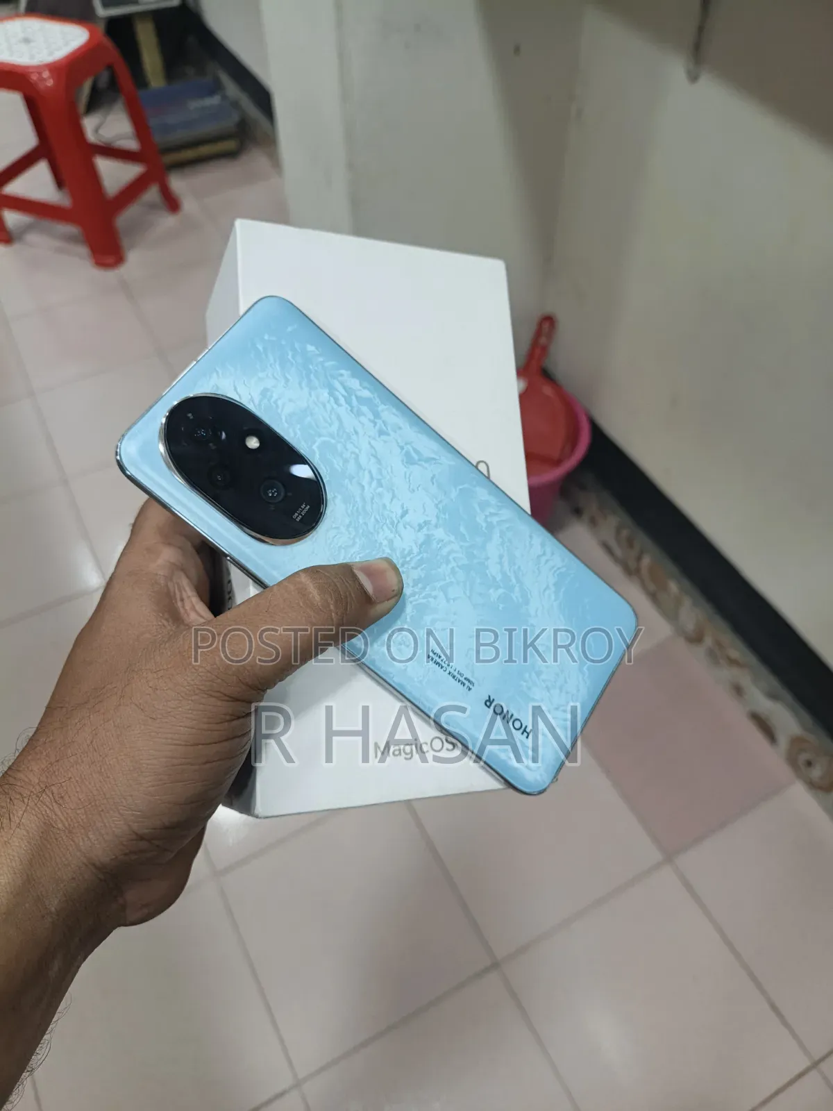 অনার ২০০ ২৫৬ জিবি
