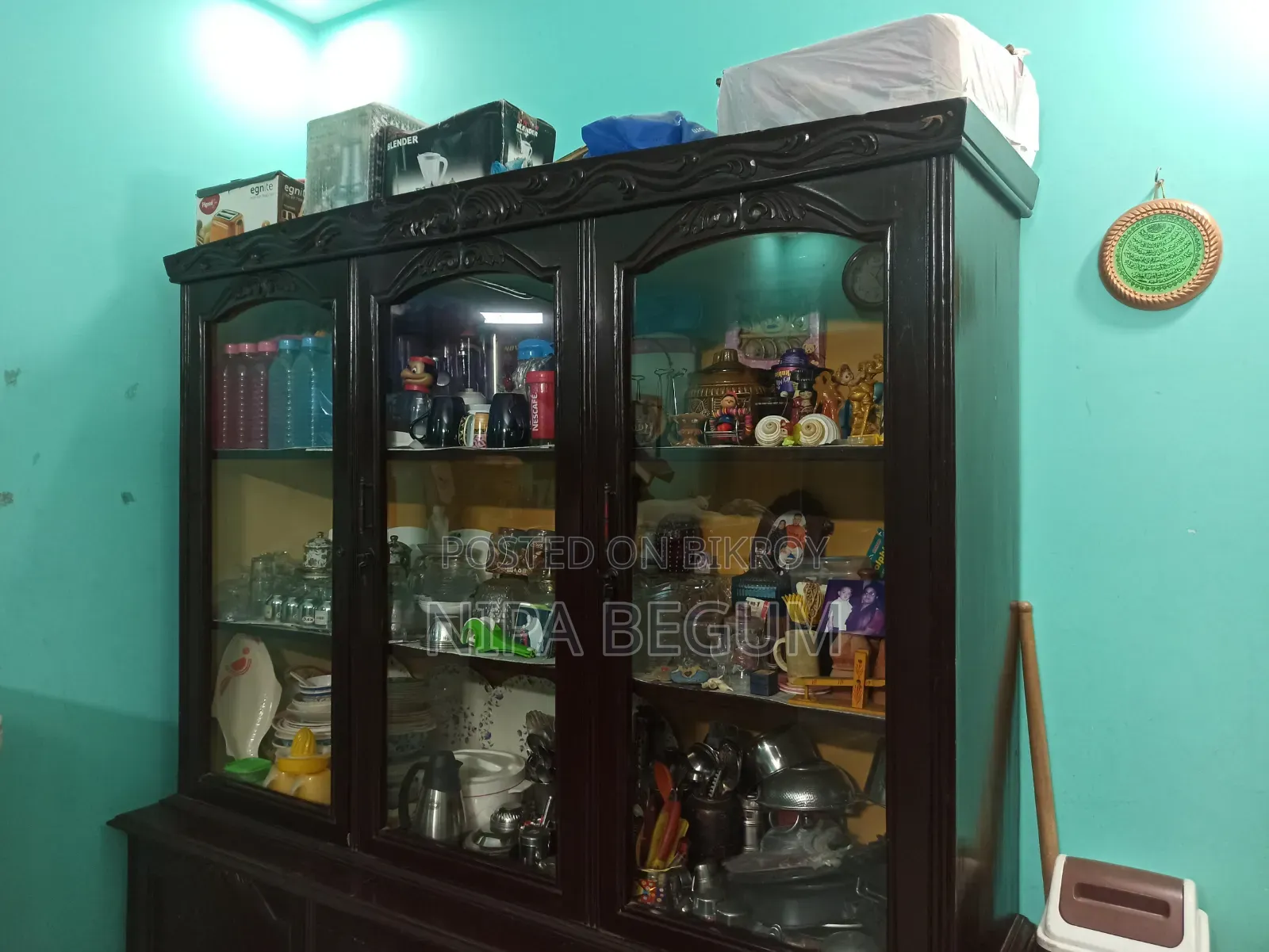 Wall Showcase