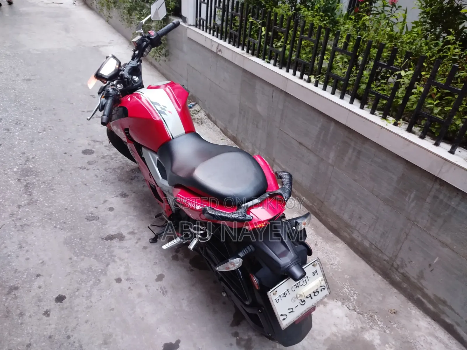 TVS Apache 160 4V 2020 Red