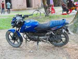 Bajaj Discover 150F 2018