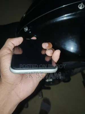 Apple iPhone 11 128 GB White
