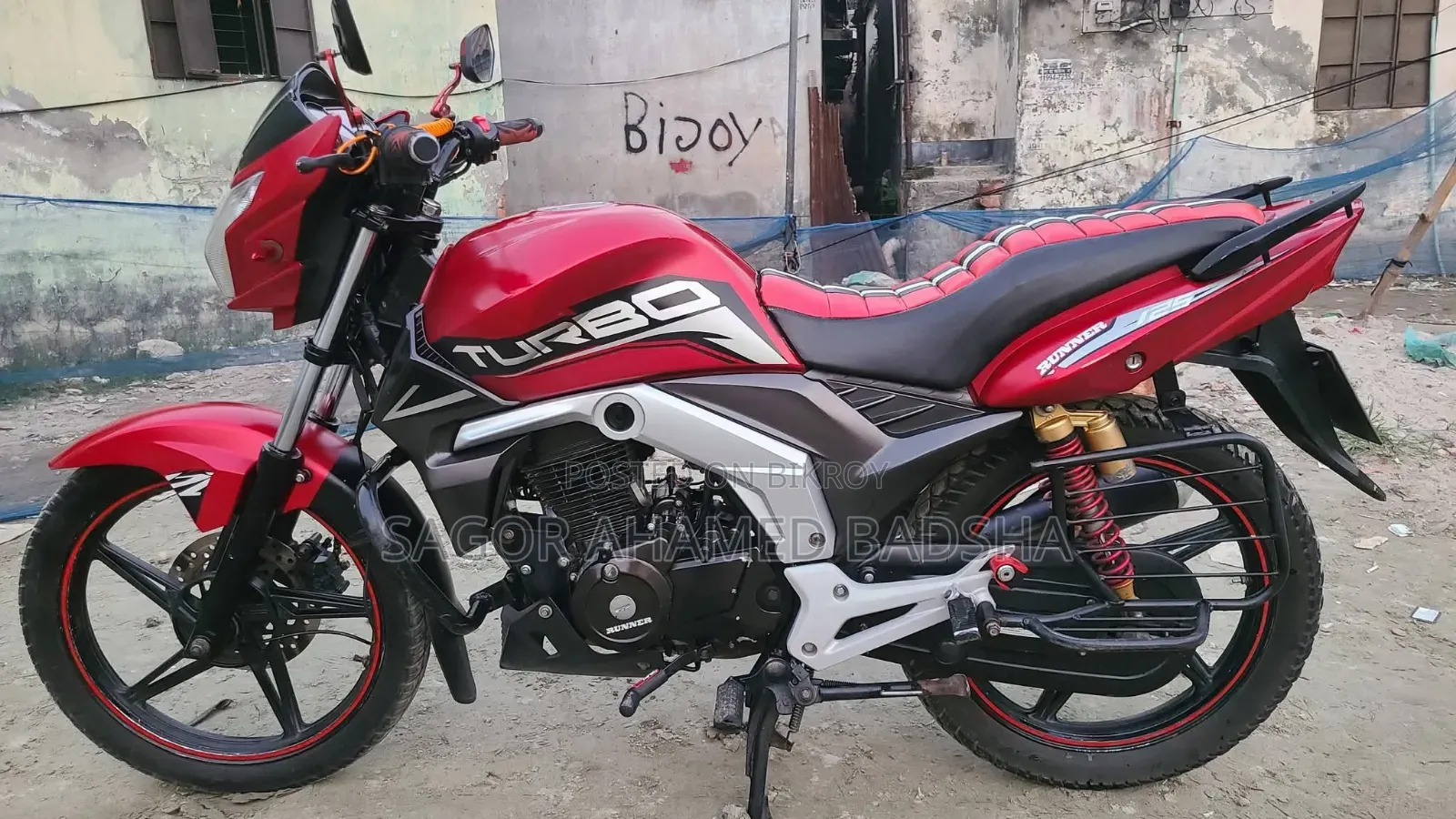 Runner Turbo 125 2022 Red