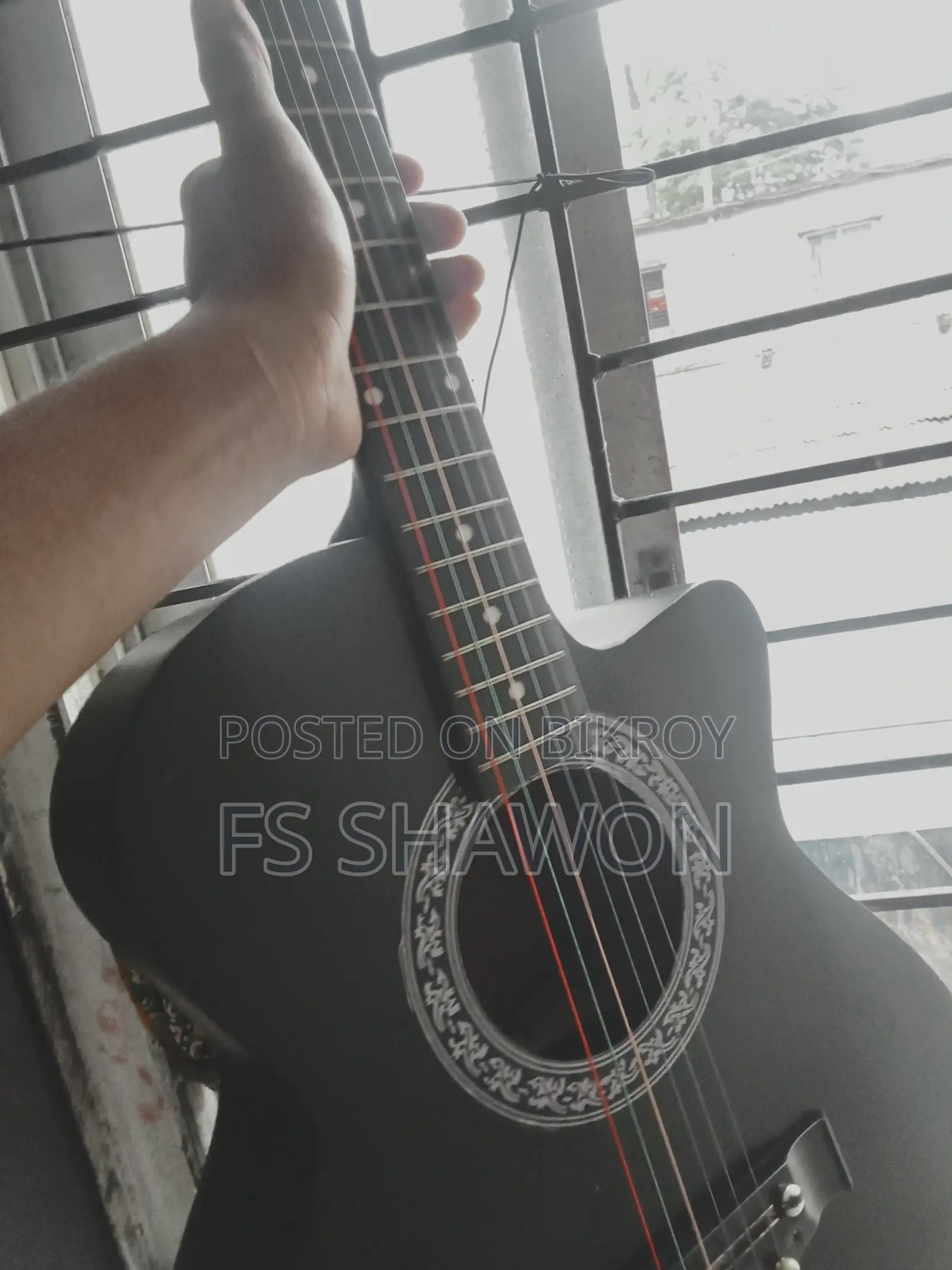 ব্যবহৃত গিটার