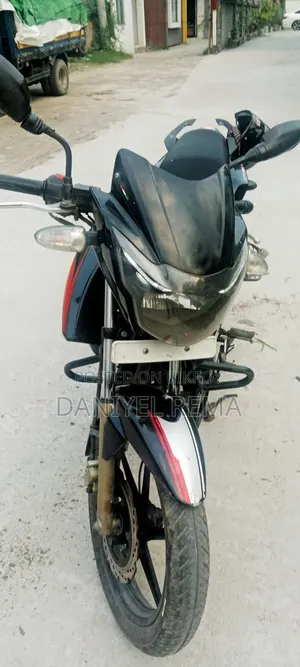 TVS Apache RTR 160 2V 2022 Black
