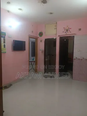 3 Bedroom Block of Flats in Amber Khana for Rent