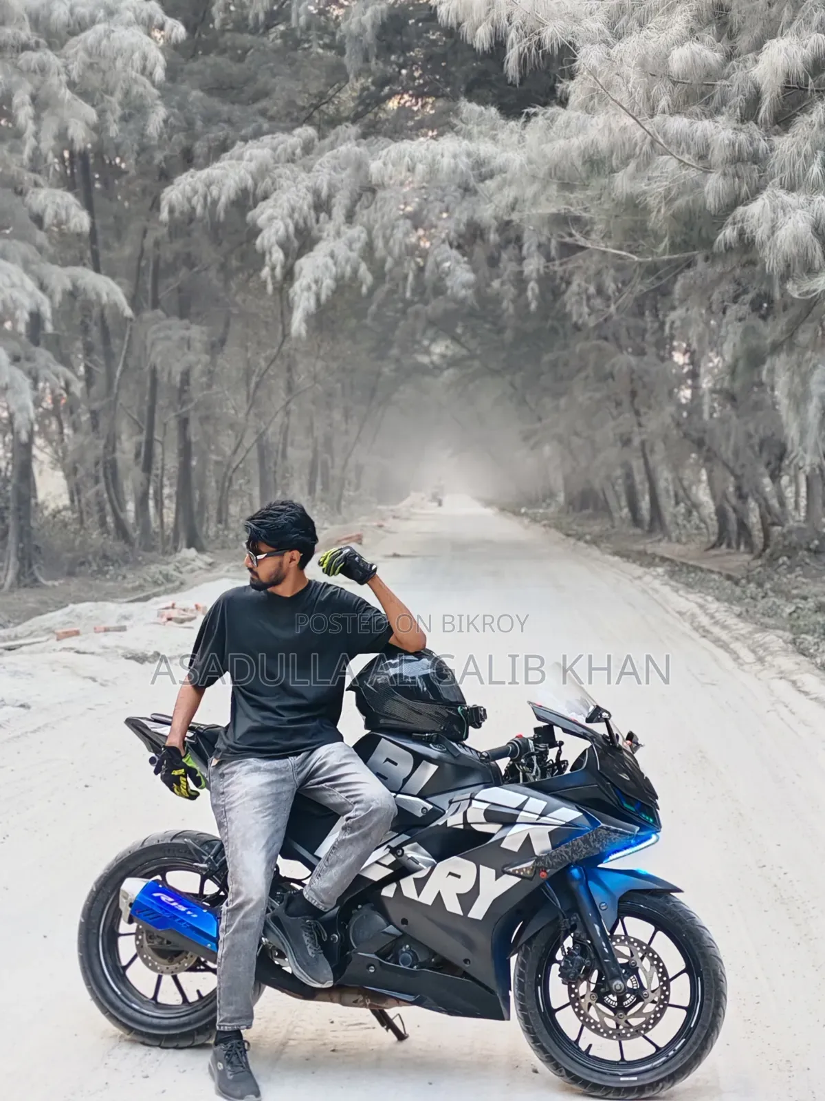 New Yamaha R1 2024 Black
