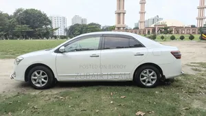 Toyota Premio 1.5 Front Wheel Drive 2011 Pearl