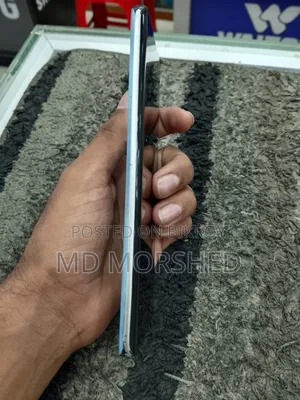 রিয়েলমি ১০ প্রো+ ১২৮ জিবি পার্পল
