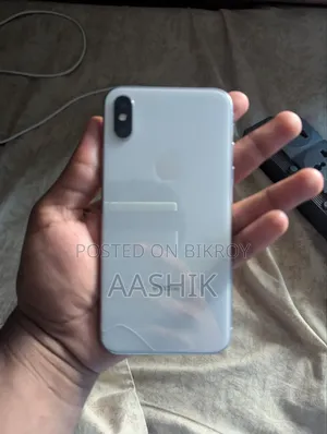 Apple iPhone X 64 GB White