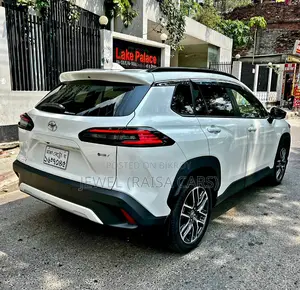 Toyota Corolla Cross 2025 Pearl