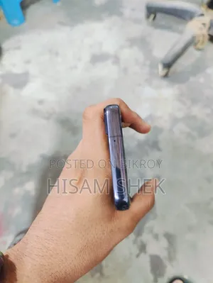 স্যামসাং গ্যালাক্সি এস২২ ৫জি ১২৮ জিবি কালো