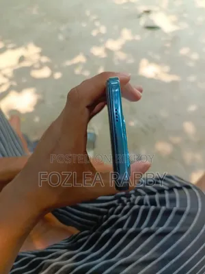Tecno Spark 20 256 GB Blue