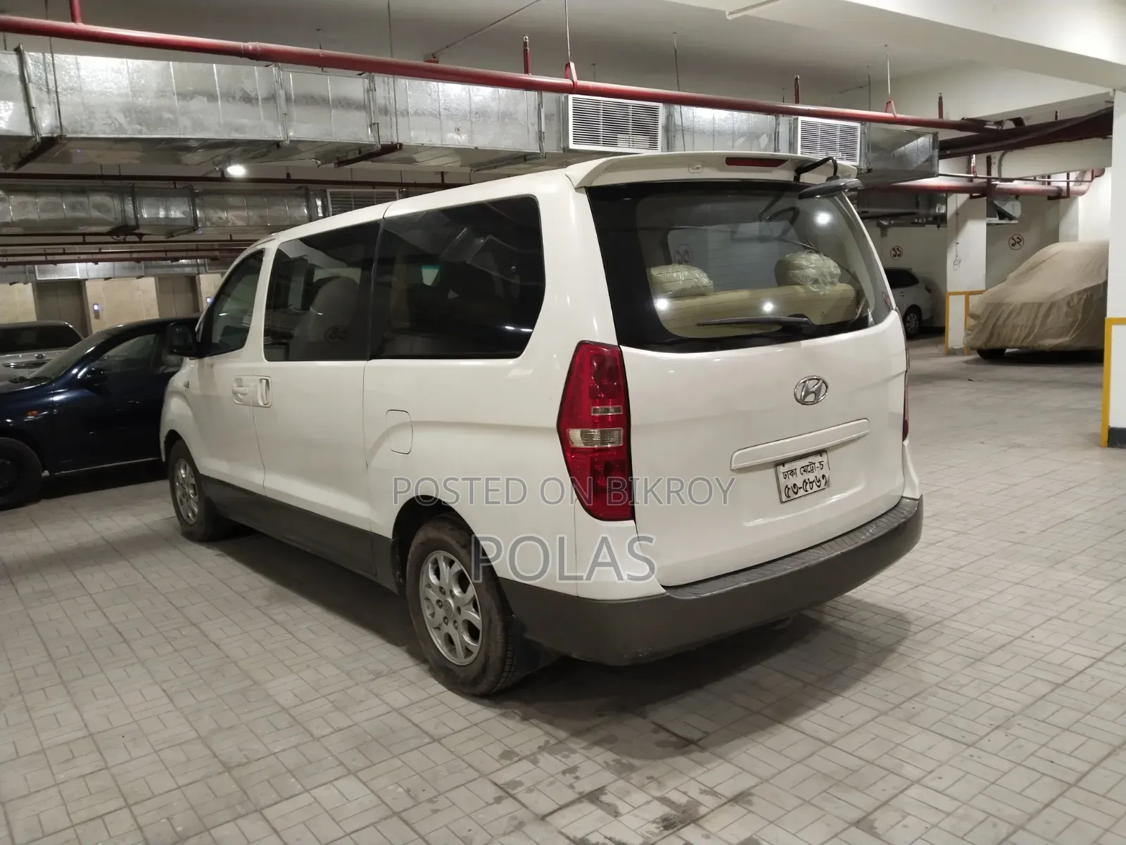 Hyundai H1 2.4 GLS 2011 White