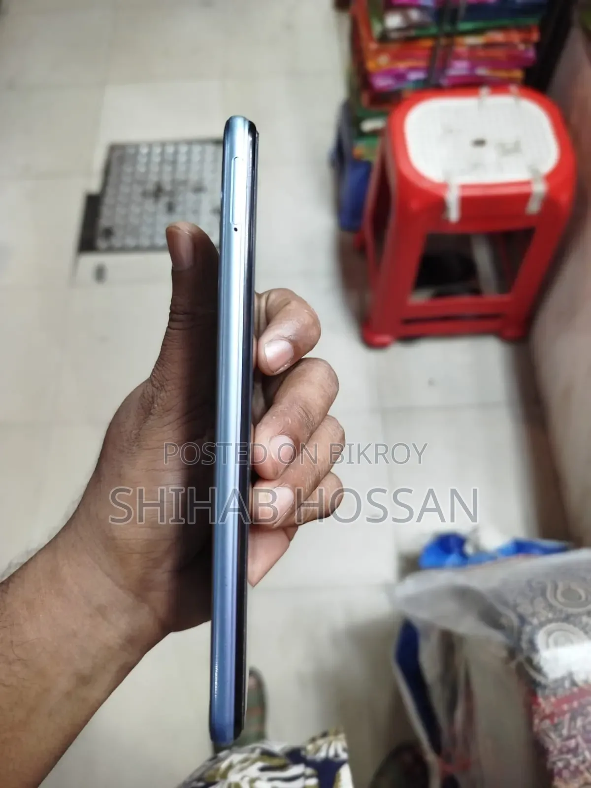 ভিভো ওয়াই২০জি ১২৮ জিবি ব্লু