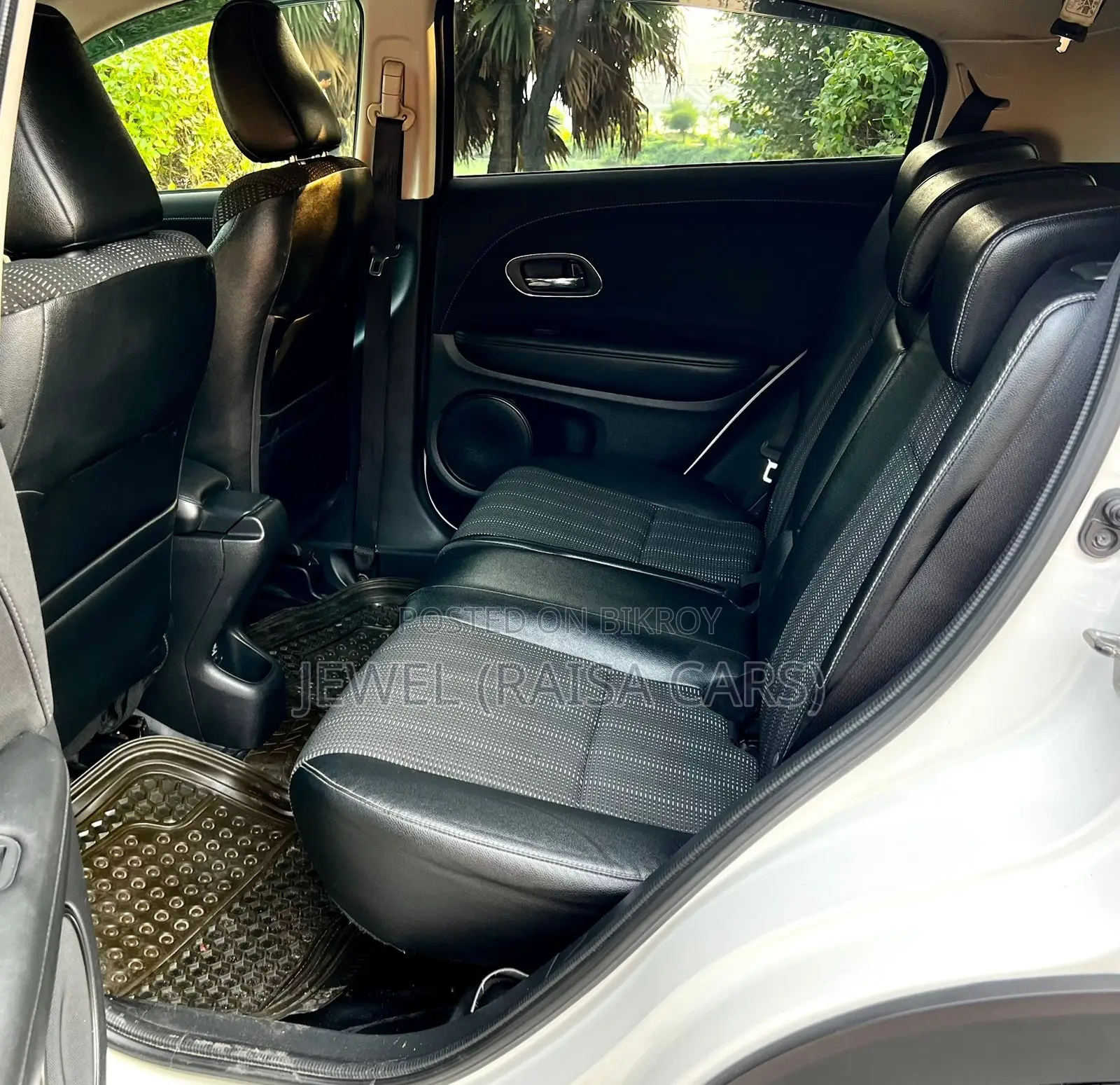 Honda Vezel 2014 Pearl
