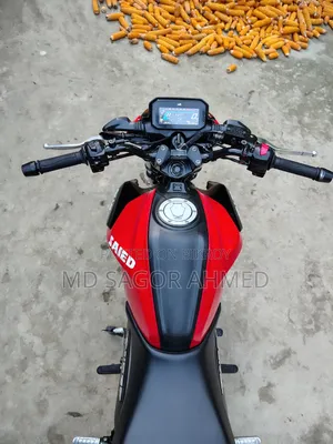 TVS HLX 125 2023 Red