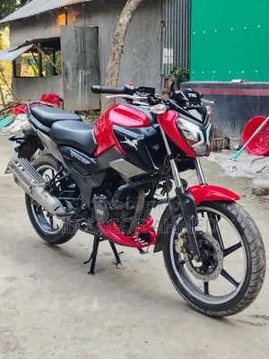TVS HLX 125 2023 Red