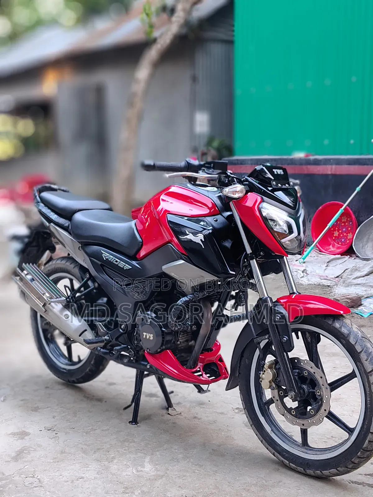TVS HLX 125 2023 Red