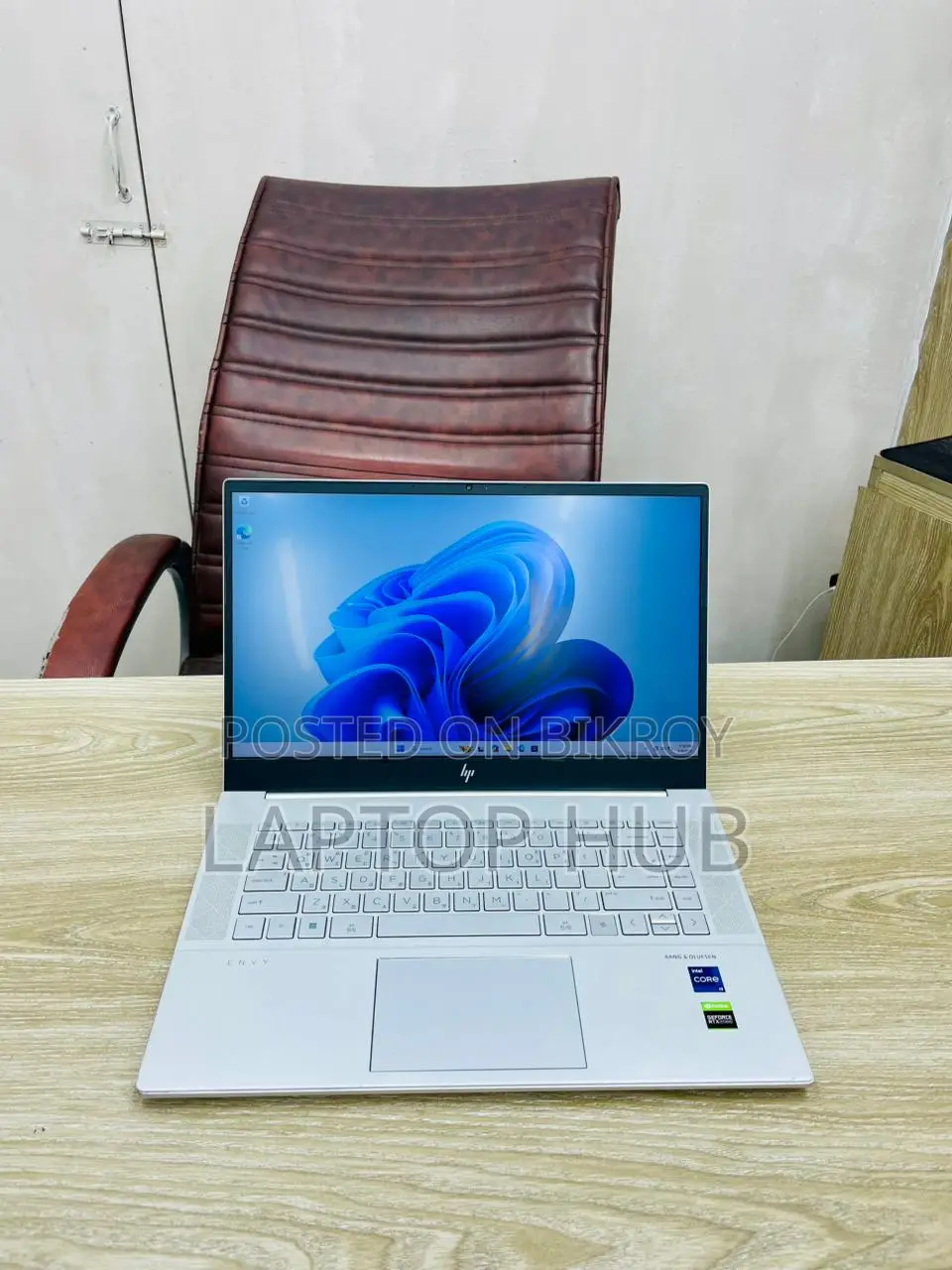 Laptop HP Envy 15 16GB Intel SSD 512GB