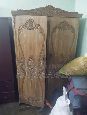 Almirah