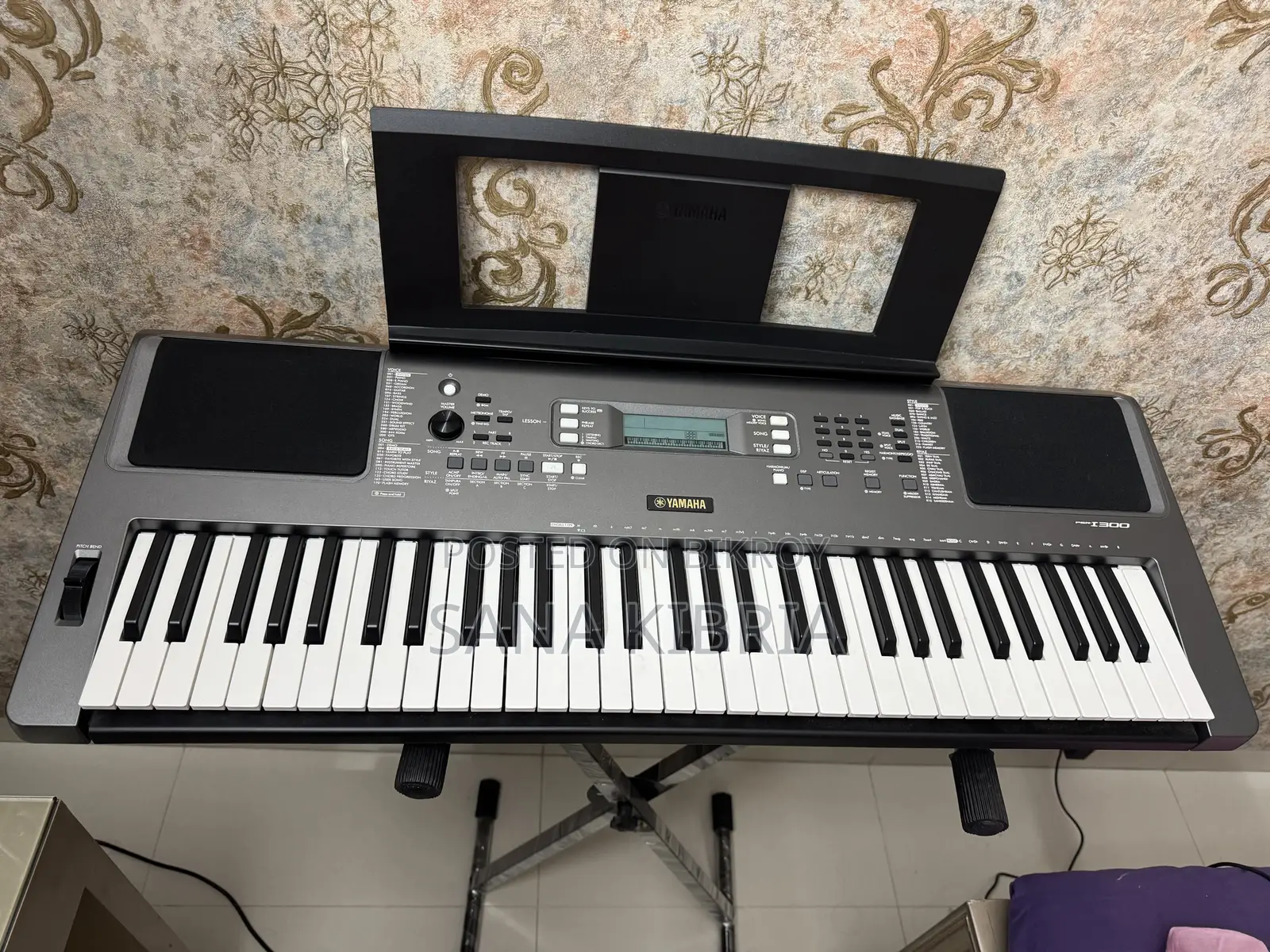Yamaha PSR 1300 Keyboard