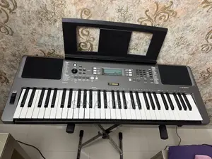 Yamaha PSR 1300 কিবোর্ড