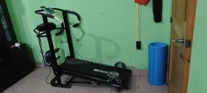 Manual Treadmill with 6 Sets