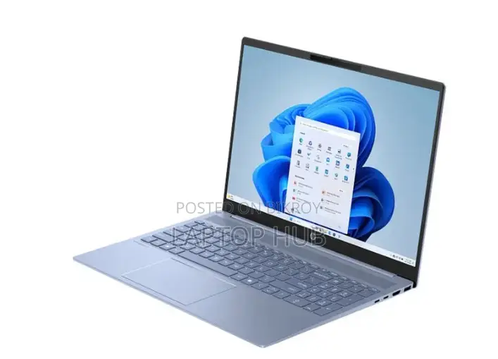 Laptop HP OmniBook 5 16" 16GB Intel Core I7 SSD 1T