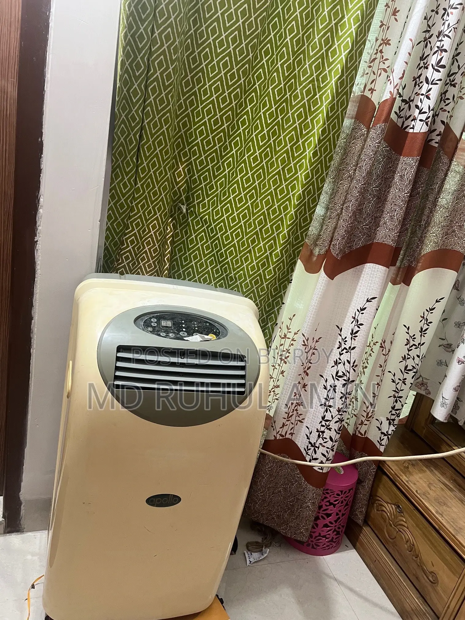 Used 1 Ton (12000 Btu) Portable AC