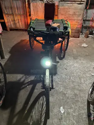 একটি ব‍্যাঠারি চালিত ভ‍্যান বিক্রি হবে