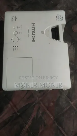 হিটাচি প্রজেক্টর বিক্রির জন্য