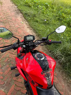 Suzuki Gixxer SF 2022 Red