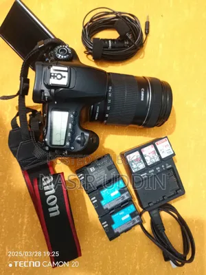 60D Body 18-135mm Lens