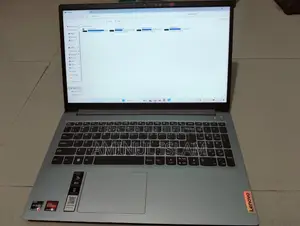 Laptop Lenovo IdeaPad 1 8GB AMD Ryzen 3 SSD 512GB