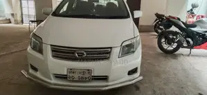 Toyota Axio 2010 Pearl