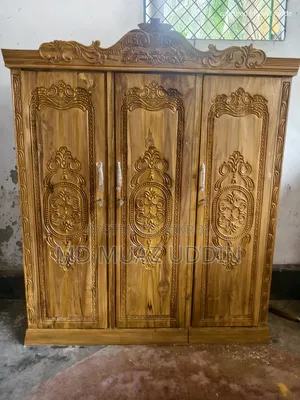 Three-door wardrobe