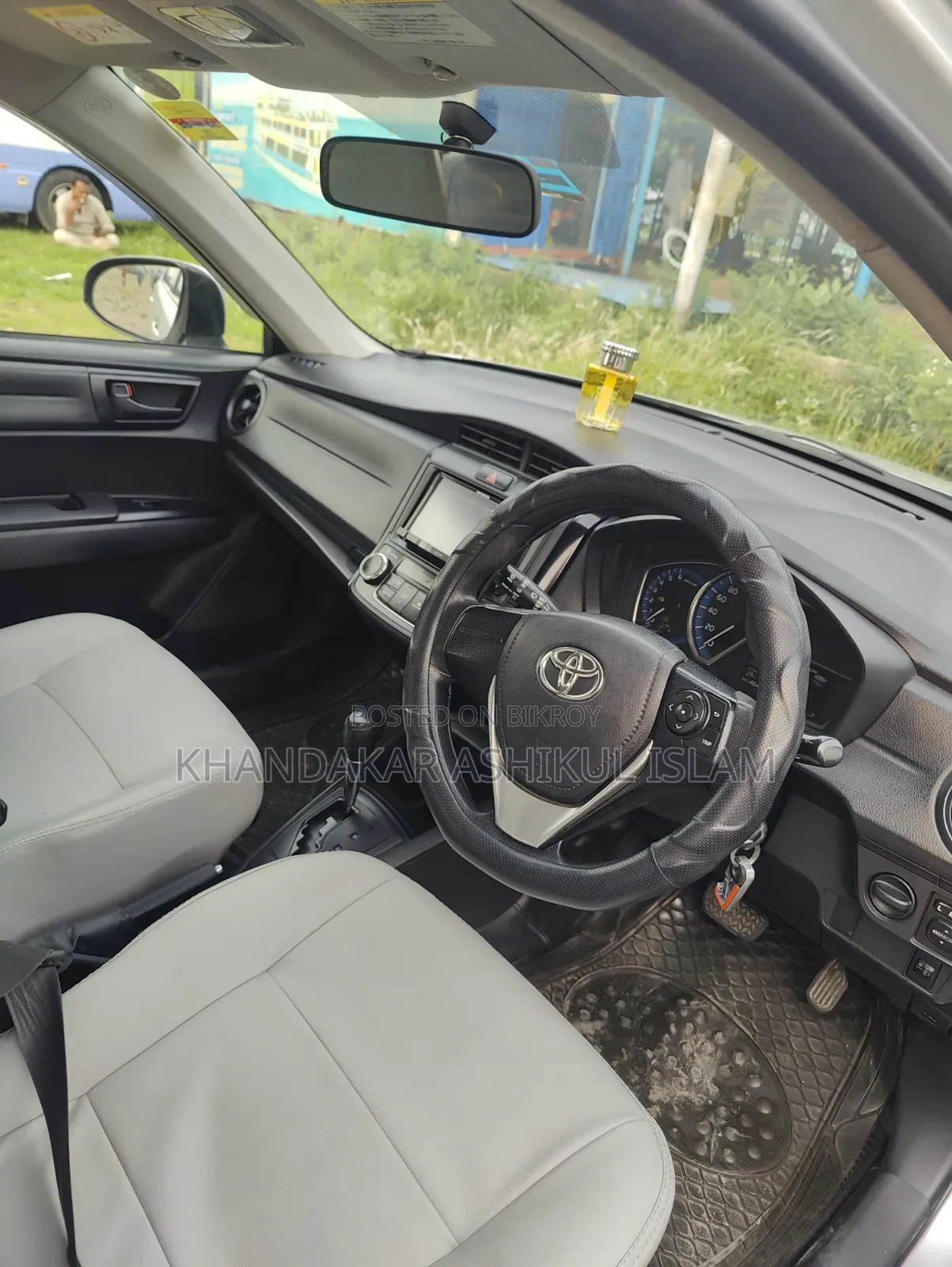 Toyota Axio 2016 Silver