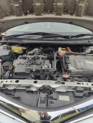 Toyota Axio 2016 Silver