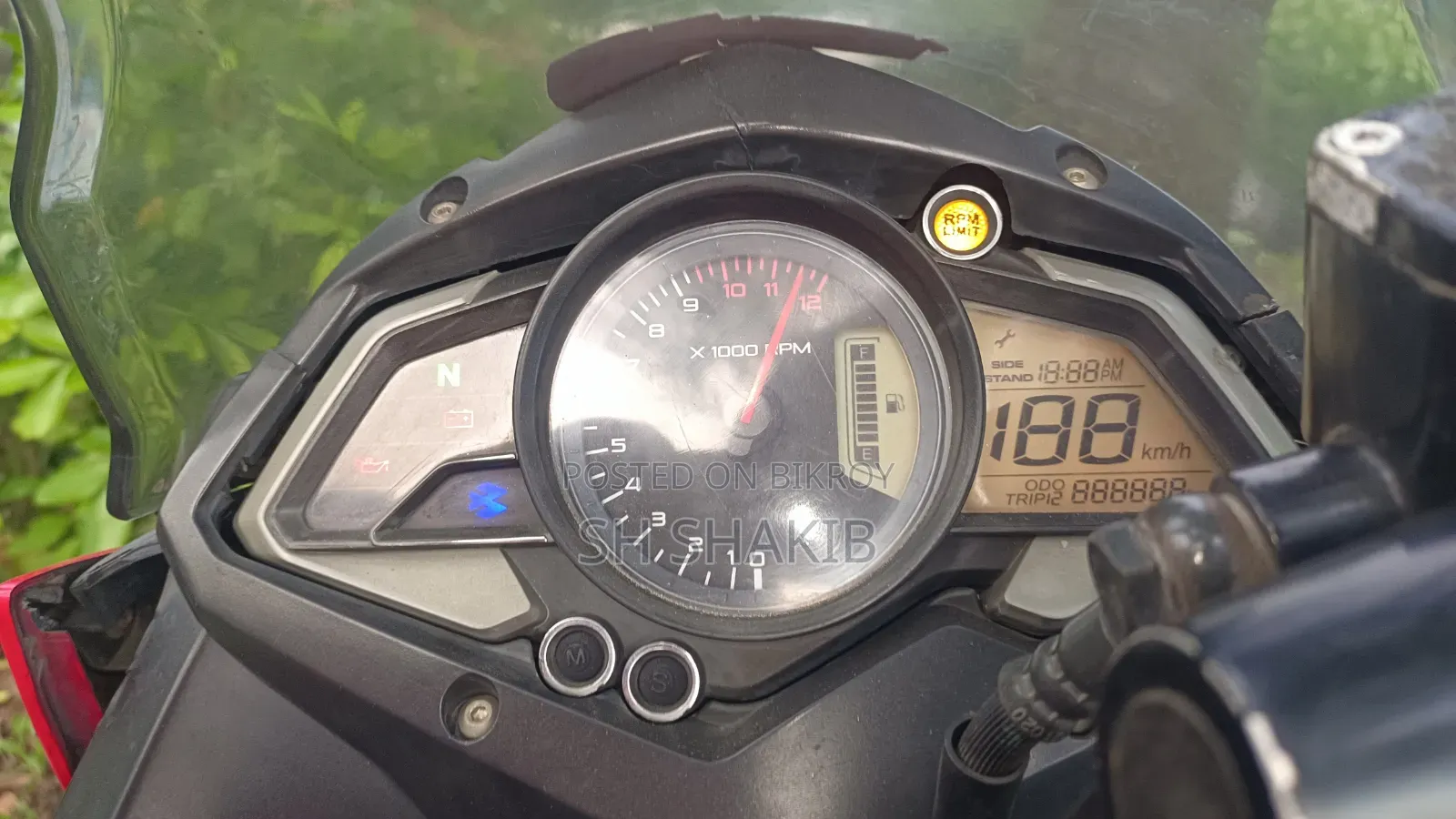 Bajaj Pulsar 150 2026 Red