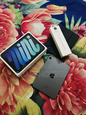 Apple 64 GB Gray