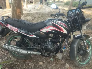 TVS Metro 2022 Black