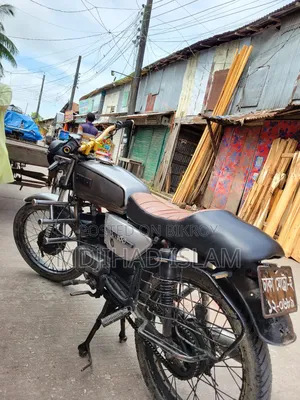 Yamaha 2025 Black