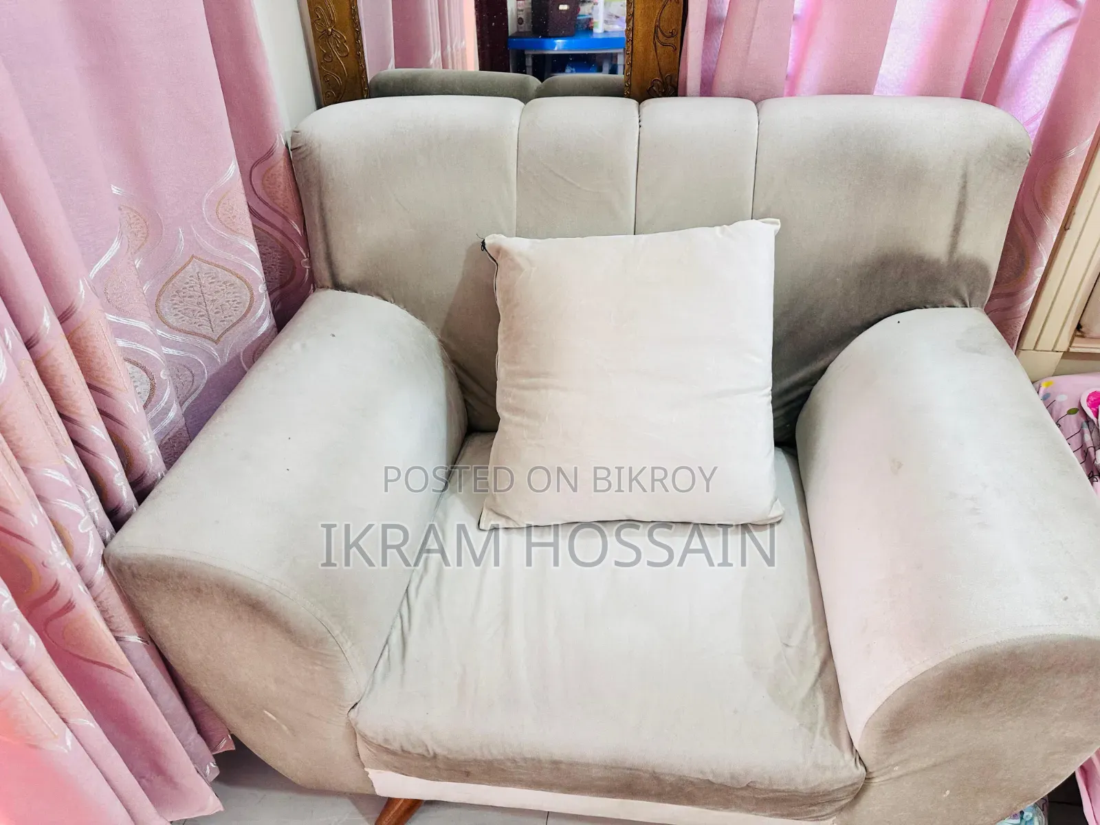 Comfortable Sofa For Sale