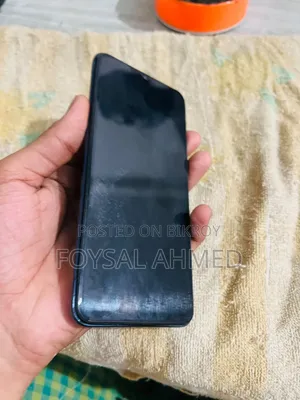 Vivo Y15s 32 GB